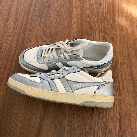 Gola Hawk II, size 10